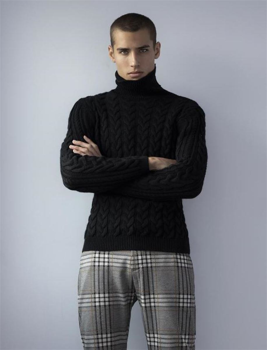 I LOVE MODELS MANAGEMENT - Ty Warner