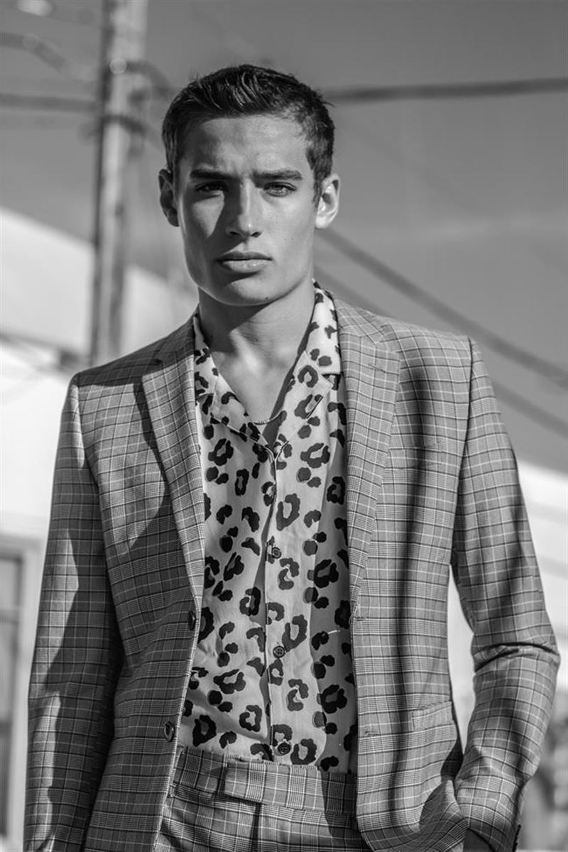 I LOVE MODELS MANAGEMENT Ty Warner