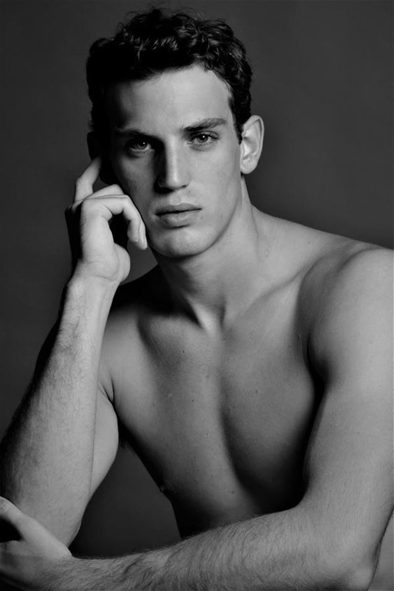 I LOVE MODELS MANAGEMENT - Angel Roman